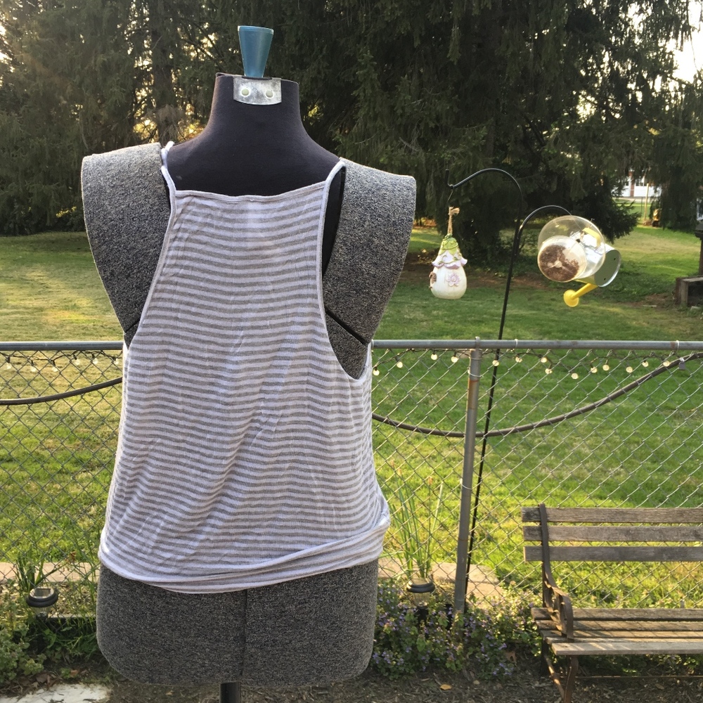 Tank - Picture 2 of 2